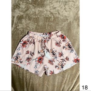 Pink Floral High Waisted Shorts (M)